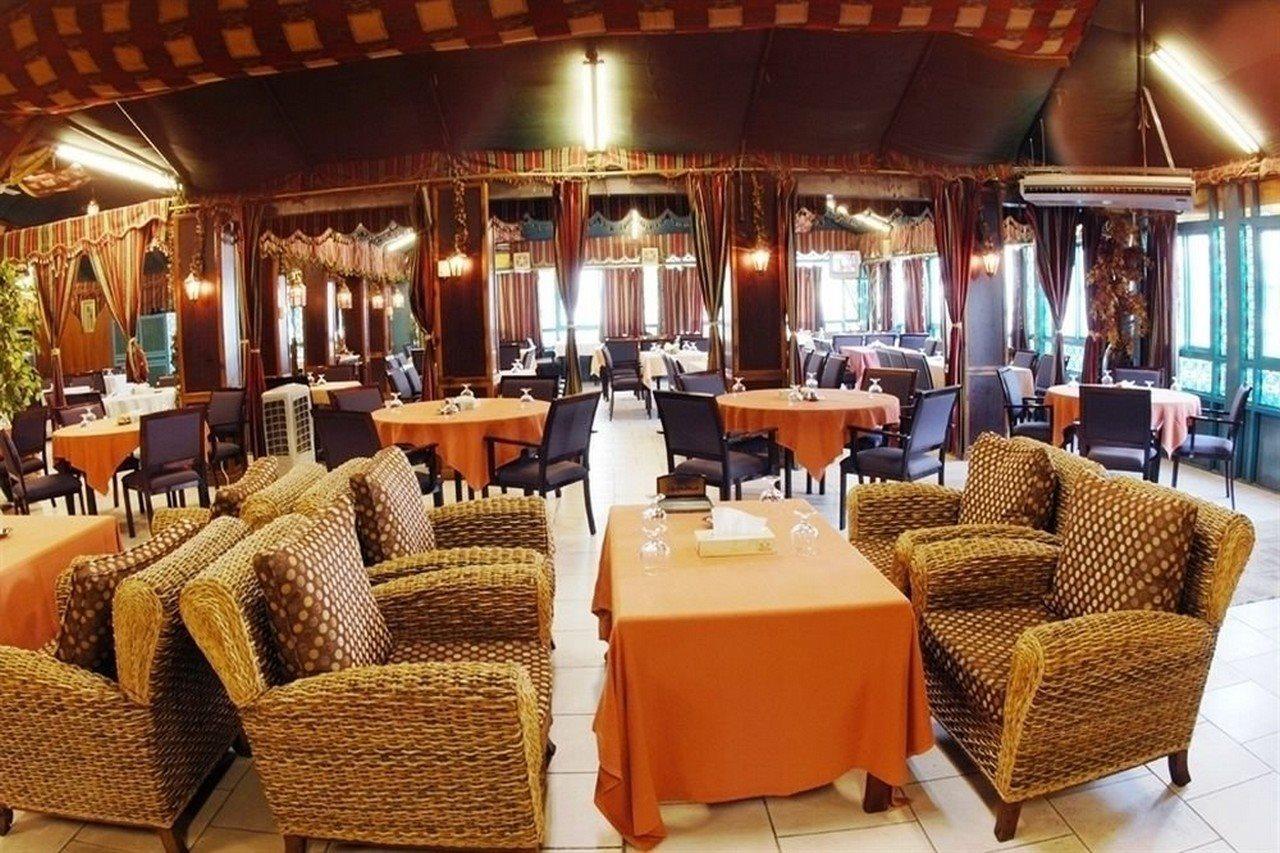 Al Bustan Hotel Доха Екстер'єр фото