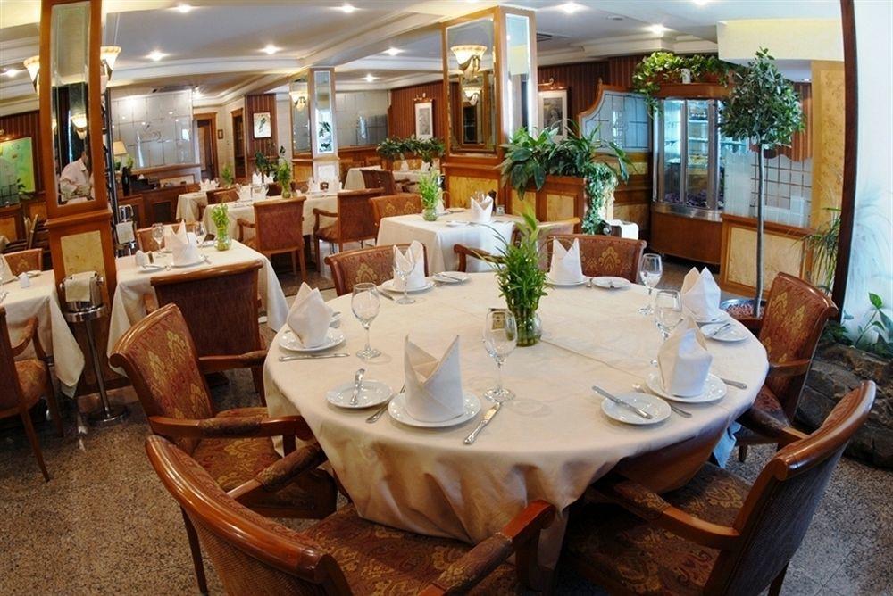 Al Bustan Hotel Доха Екстер'єр фото